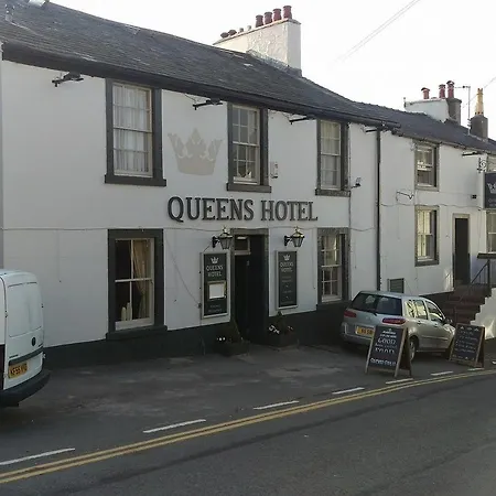 Couette-café The Queens 3*