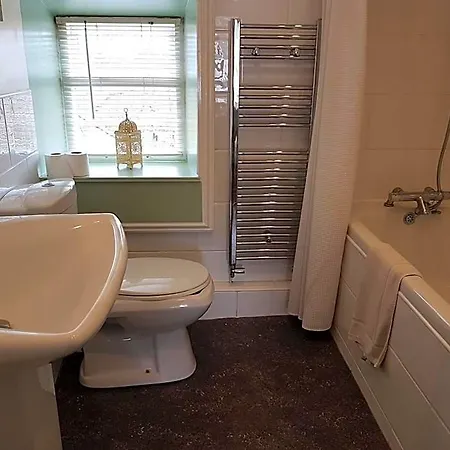 Bed & Breakfast The Queens 3*