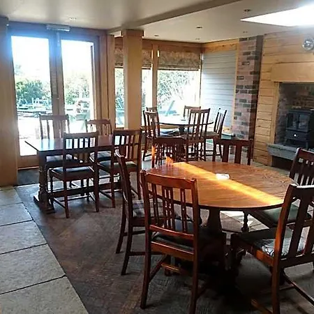 The Queens Bed & Breakfast 3*