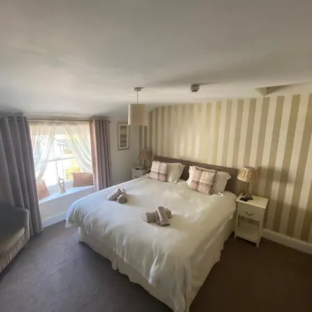 The Queens Bed & Breakfast St Bees