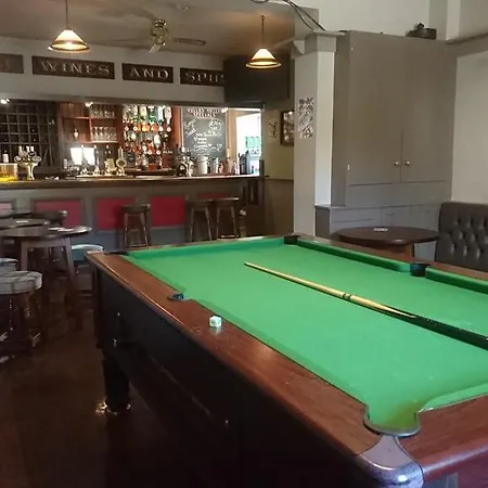 The Queens Bed & Breakfast